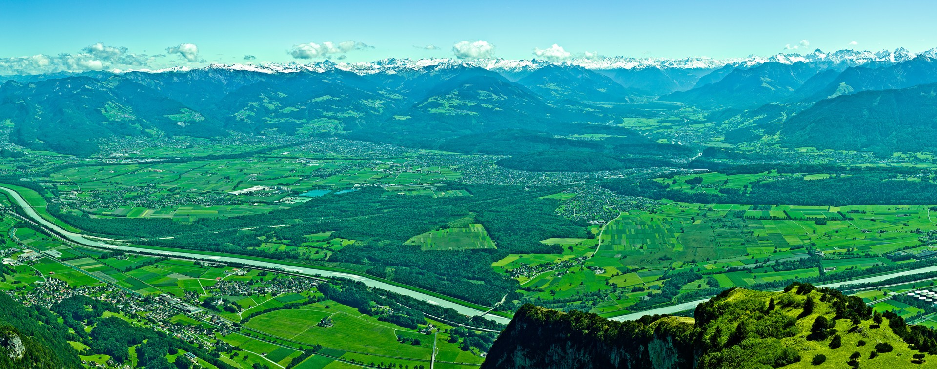 Die Regio Vorderland-Feldkirch sucht eine strategisch denkende, umsetzungsstarke Führungspersönlichkeit als Geschäftsführung (100 % Anstellung, Dienstort Sulz).